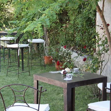 Esprit D'ailleurs Bed & Breakfast Baillargues
