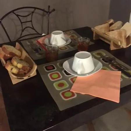 Esprit D'ailleurs Bed & Breakfast Baillargues