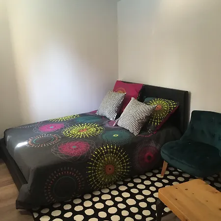 Esprit D'ailleurs Bed & Breakfast